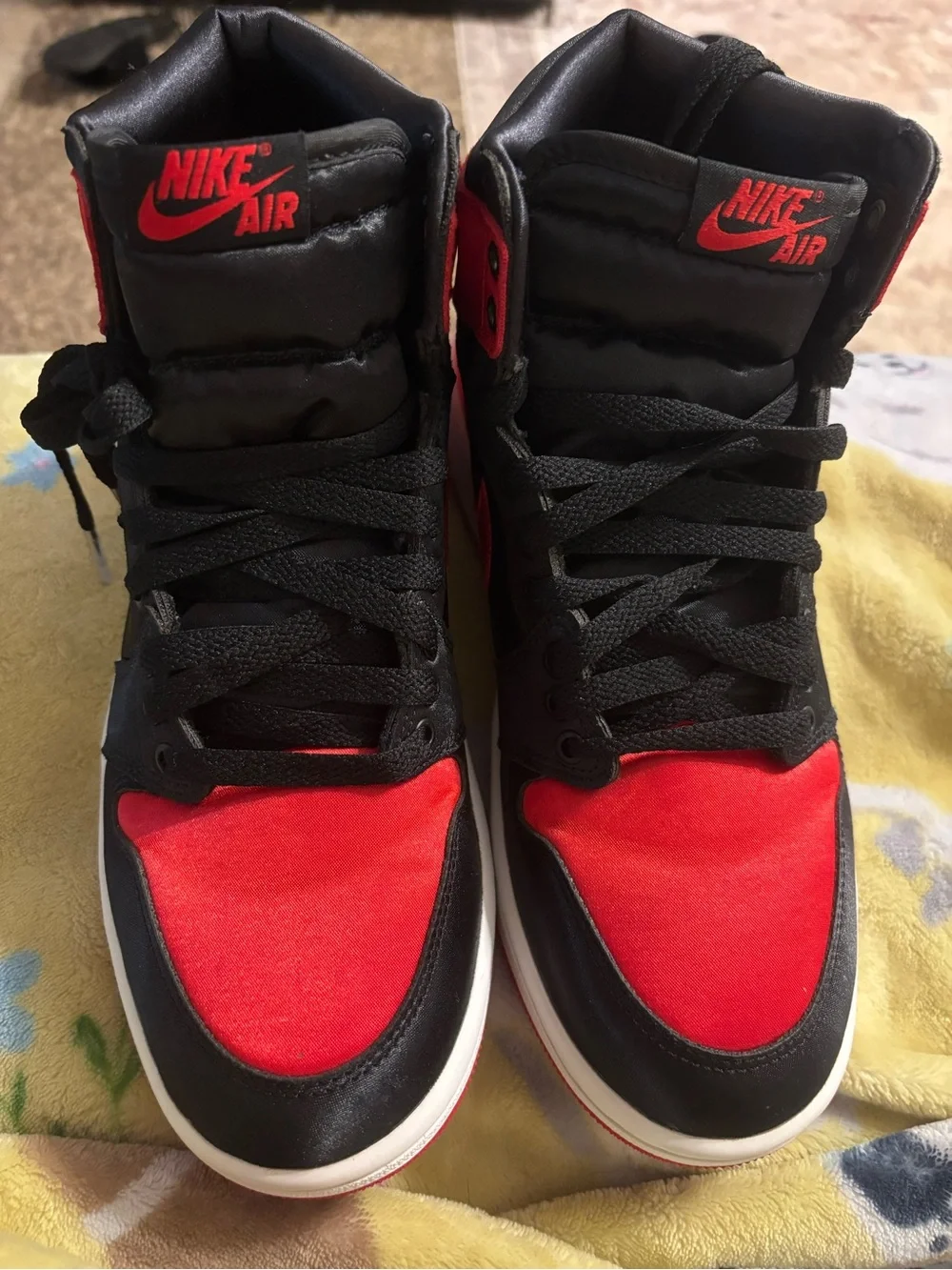 Nike Air Jordan 1 Low - Black & Red patent bred